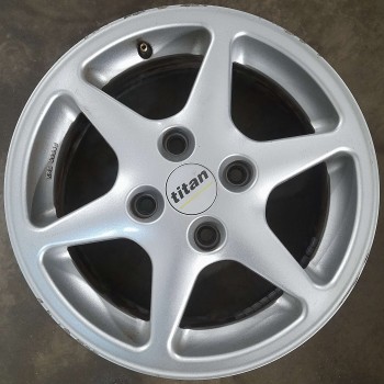TITAN 6x15 4x114.3 ET40 CB70.4