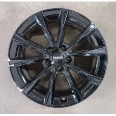 Dezent 8.5x18 5x114.3 ET40 CB64.1