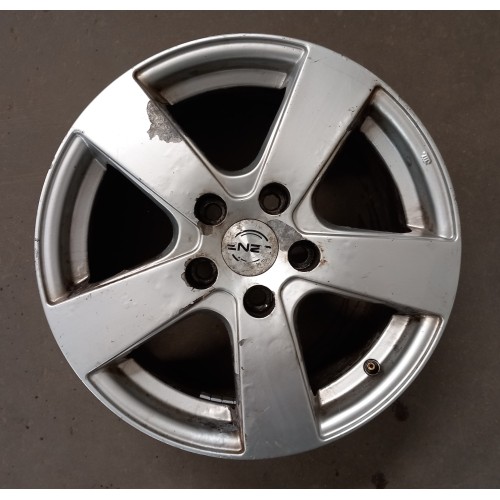 Enzo 6.5x16 5x114.3 ET39 CB60.1