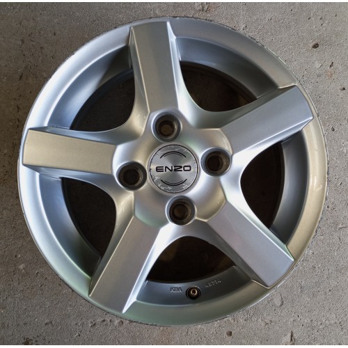 Enzo 6x14 4x114.3 ET35 CB67.1
