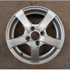 Dezent 5.5x14 4x100 ET35 CB60.1