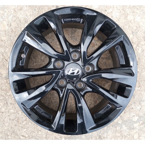 Hyundai 6.5x16 5x114.3 ET50 CB67.1
