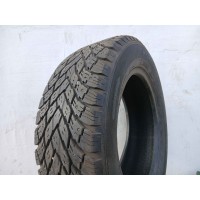 215/65R16 Dunlop SP Arctic M4