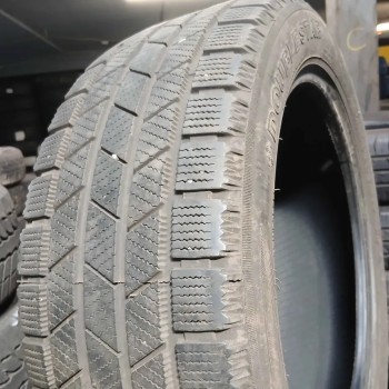 215/50R17 Doublestar Winter DS803