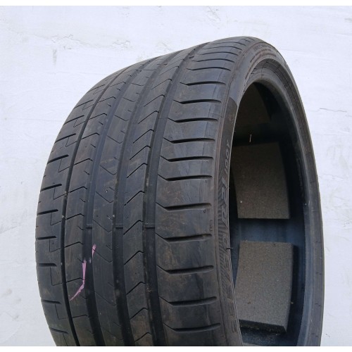 255/35R21 Pirelli P zero MO-S