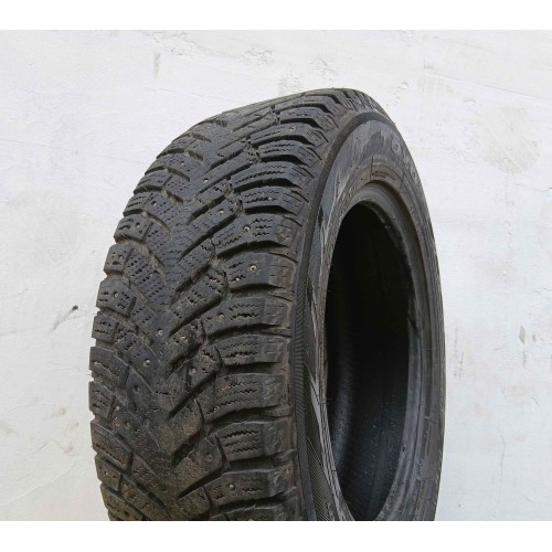 215/60R16 Toyo Observe Ice Freezer