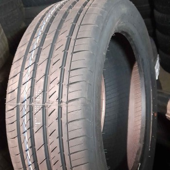 225/50R17 Grenlander L-Zeal 56