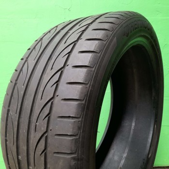 235/35R19 Hankook K120