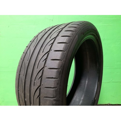235/35R19 Hankook K120