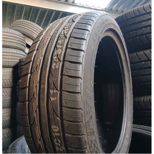 215/50R17 Kumho Ecsta PS31