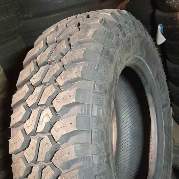 235/70R16 Tomket MT