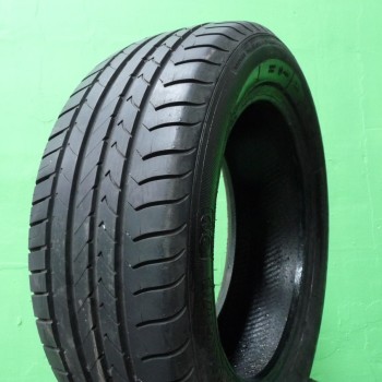 235/50R17 Goodyear Efficient Grip
