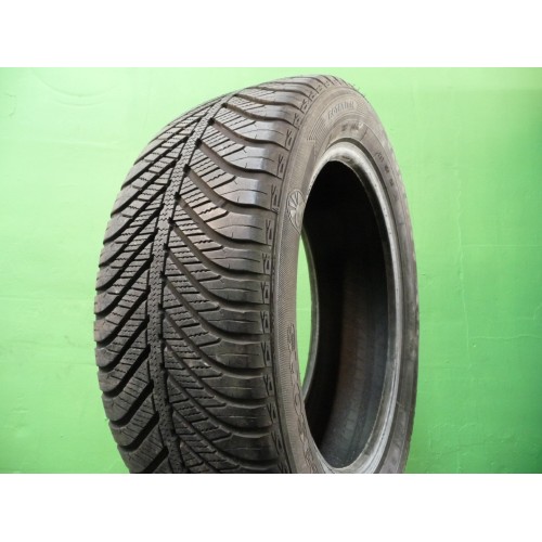 195/60R16 Goodyear Vector4Seasons
