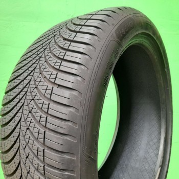 205/45R17 Goodyear Vector4Seasons Gen-3