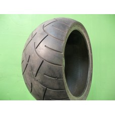 100/90R19 Metzeler ME880 Marathon