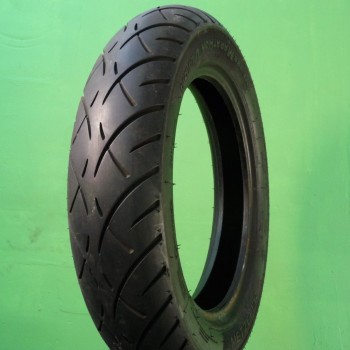 240/40VR18 Metzeler ME888 Marathon Ultra