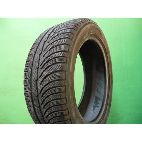 245/45R18 Michelin Pilot Alpin PA4