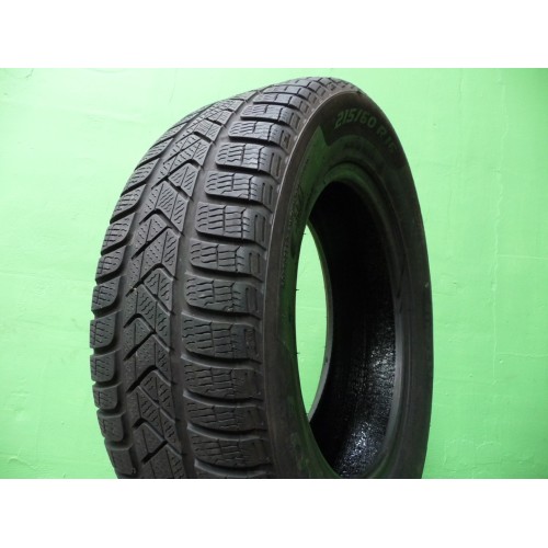 215/60R16 Pirelli SottoZero 3