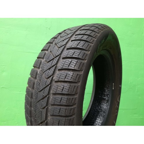225/55R18 Pirelli Winter Sottozero 3