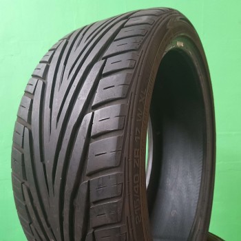 205/40R17 Uniroyal RainSport 2