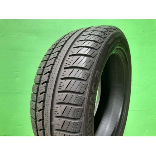 215/45R17 Vredstein Quatrac 3