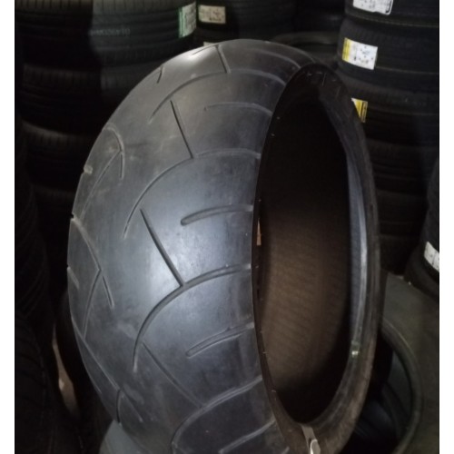 280/35VR18 Metzeler Marathon ME880
