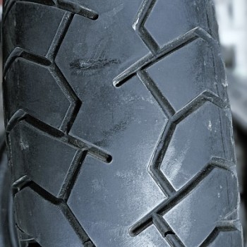 160/60ZR18 Michelin M89