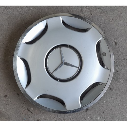 15" Mercedes-Benz