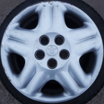 R15 TOYOTA