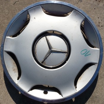 R15 Mercedes Benz