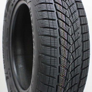 275/40R20 Goodyear ULTRAGRIP ICE SUV G1